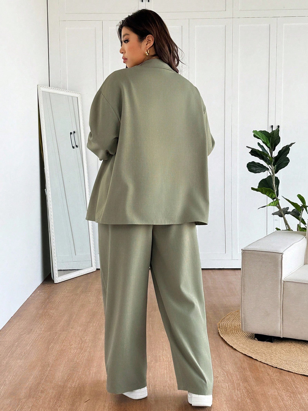 SHEIN együttes, zöld