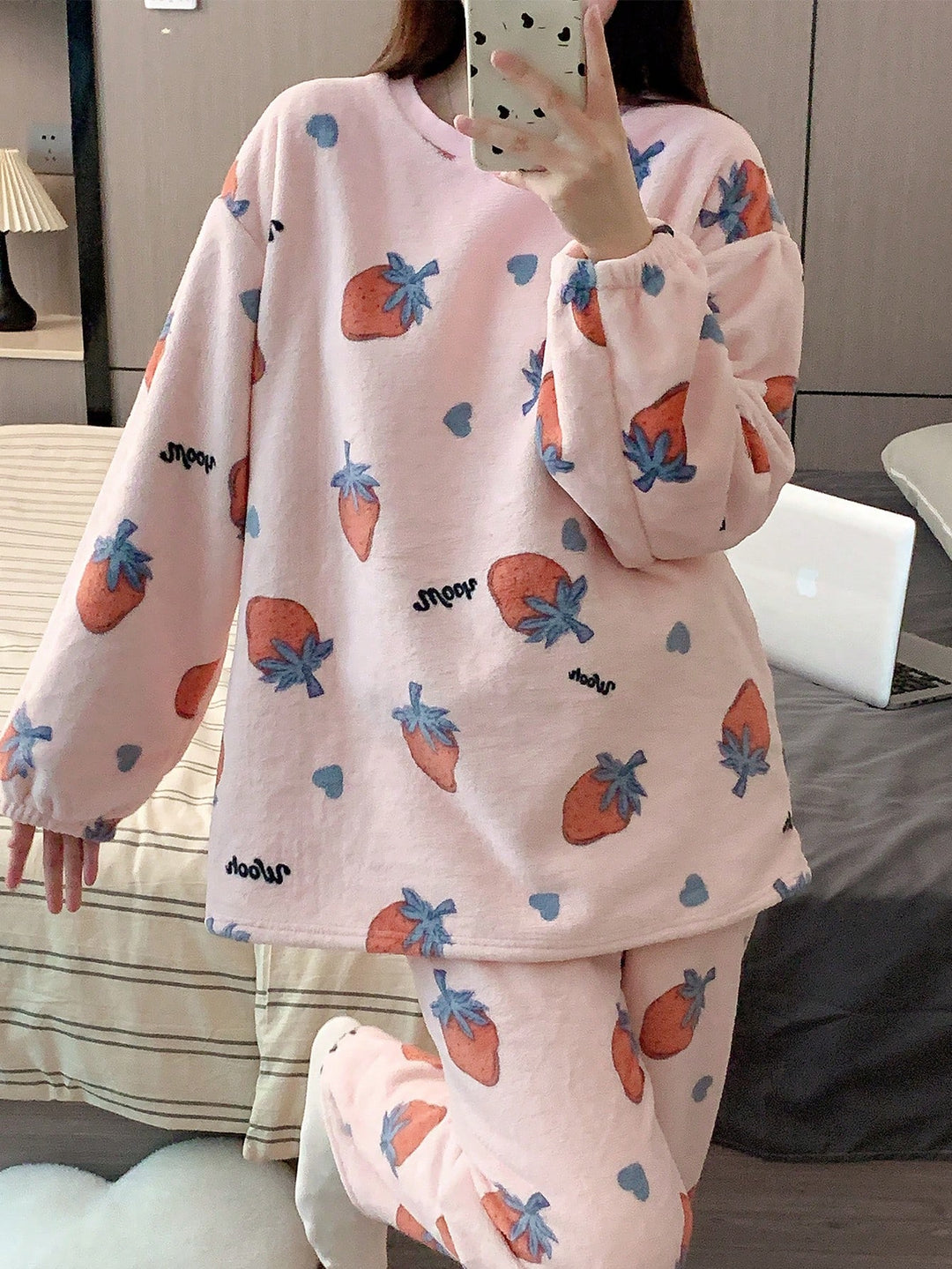Pijama SHEIN, roz
