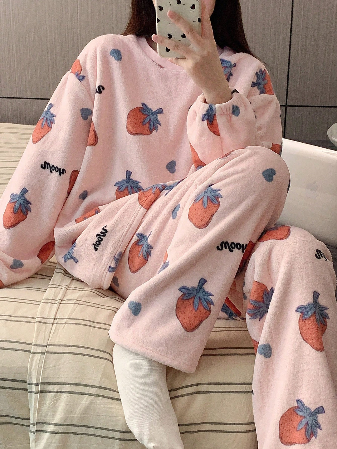 Pijama SHEIN, roz