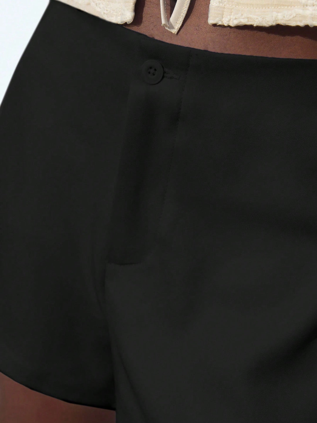 Pantaloni scurți SHEIN, negru