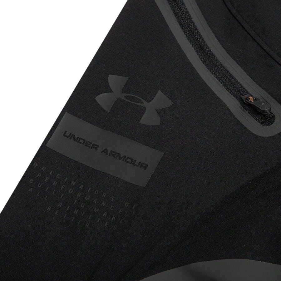 UNDER ARMOUR nadrág, fekete