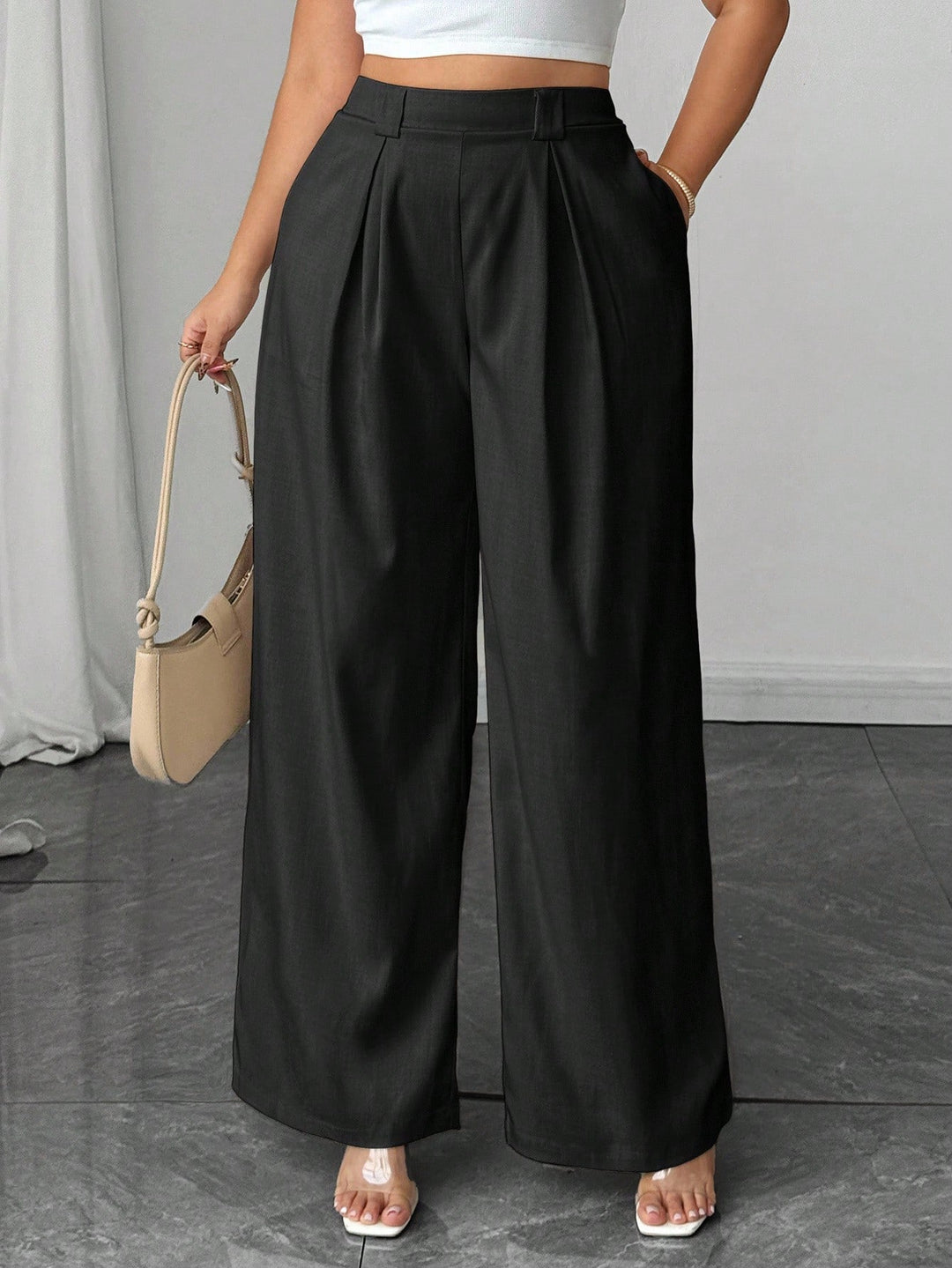 Pantaloni SHEIN, negru