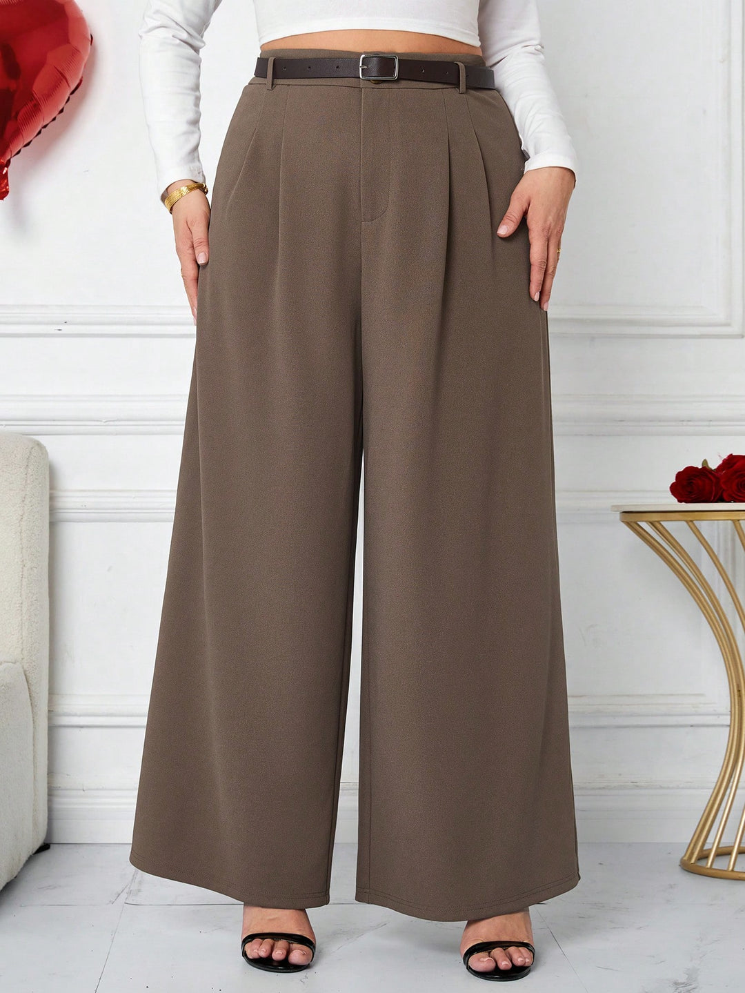 Pantaloni SHEIN, bej