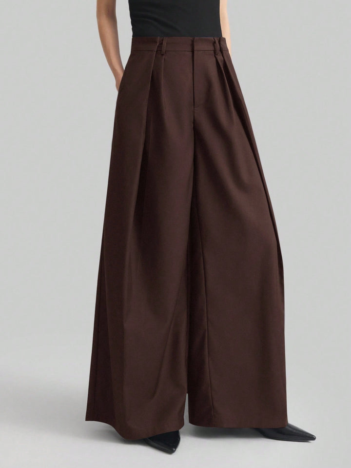 Pantaloni SHEIN, maro