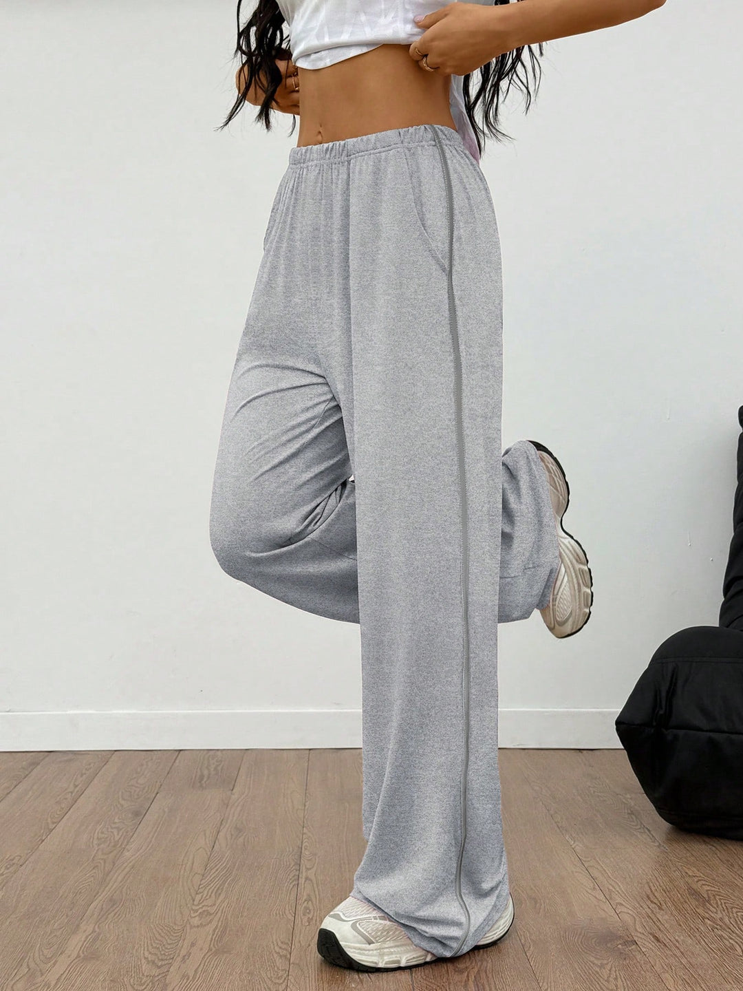 Pantaloni SHEIN, gri