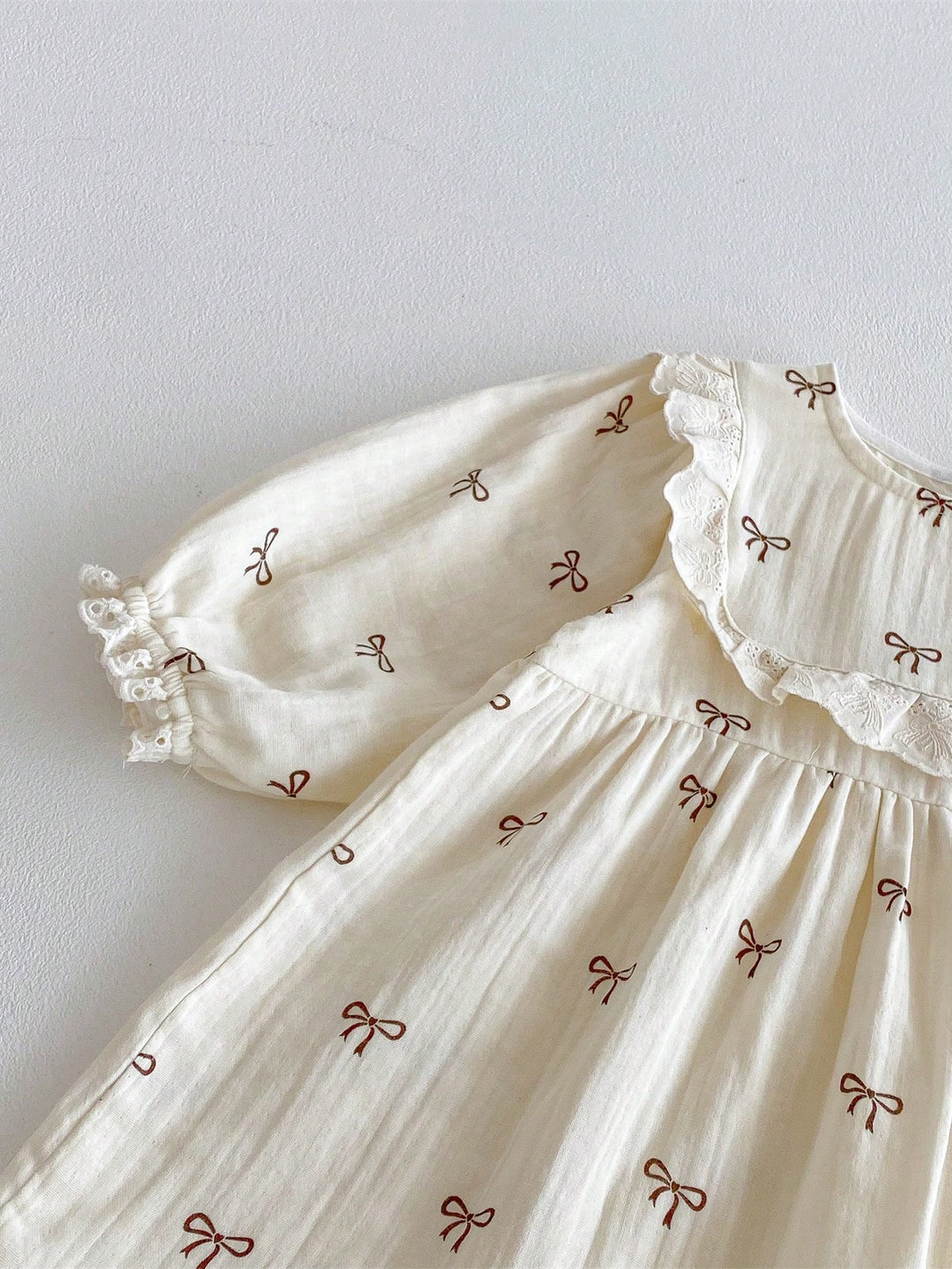 Rochie SHEIN, crem