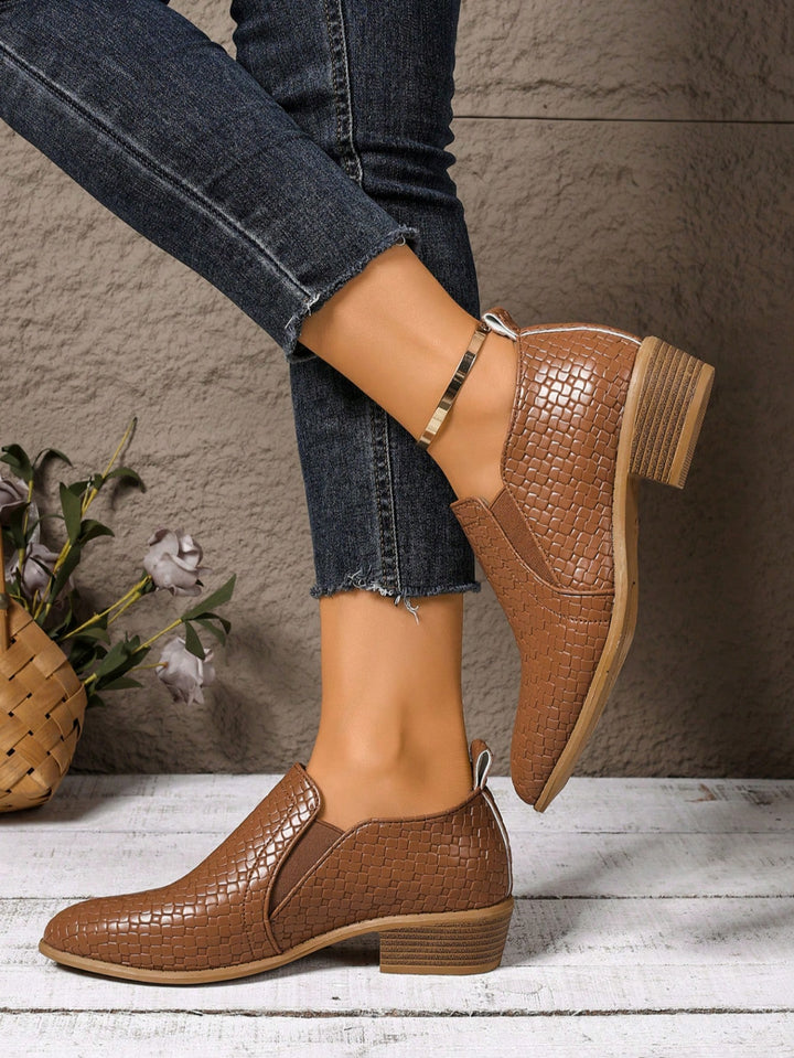Pantofi SHEIN, maro