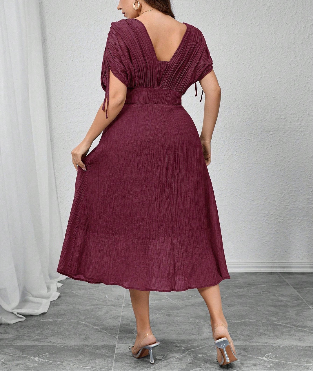 SHEIN bordó midiruha