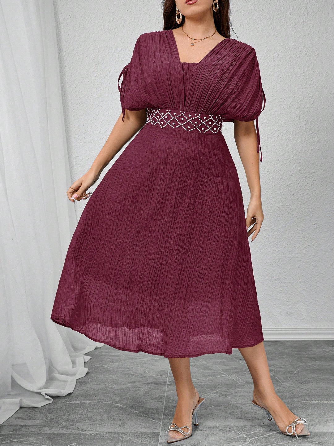 SHEIN bordó midiruha