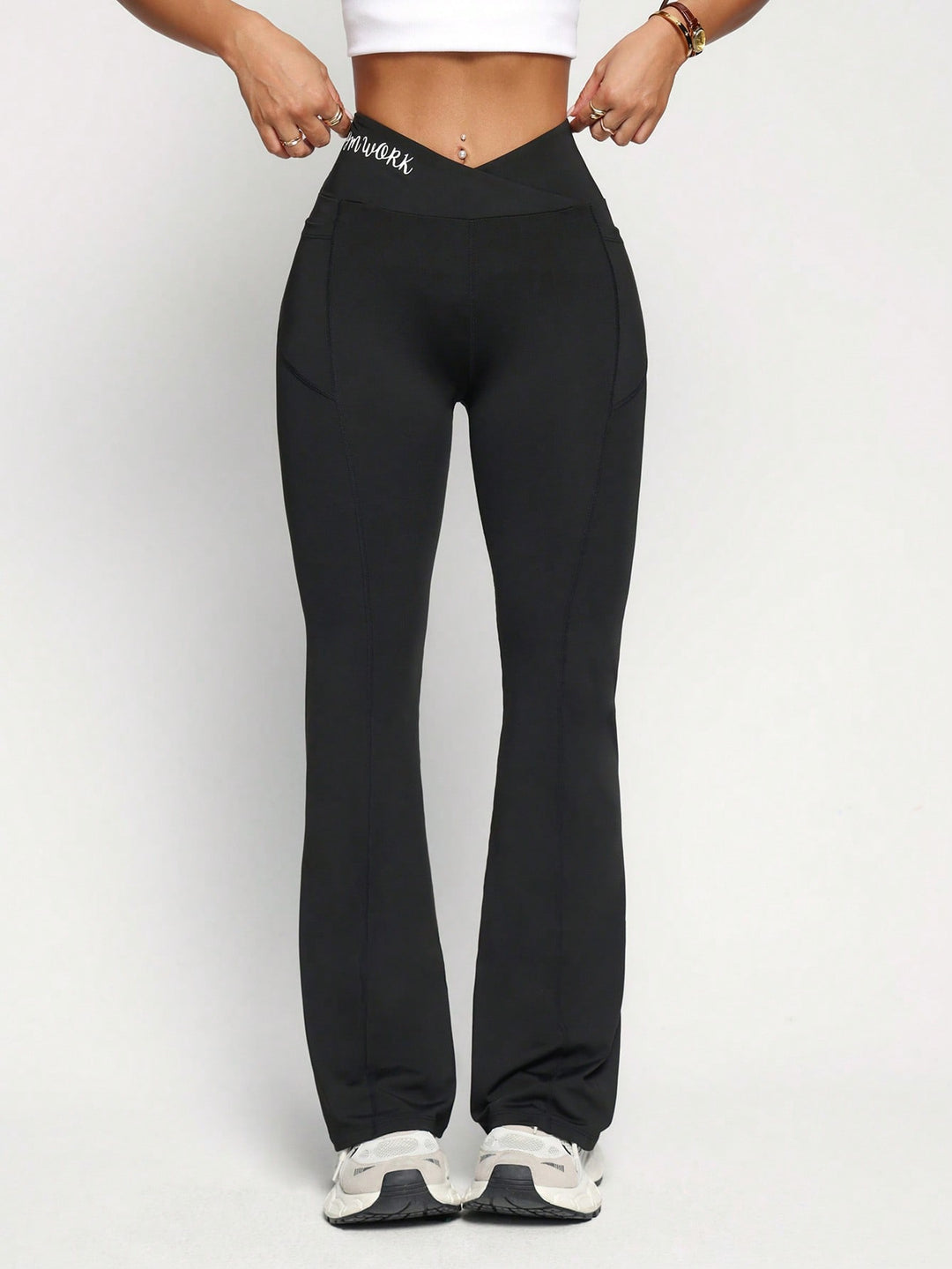 Pantaloni SHEIN, negru