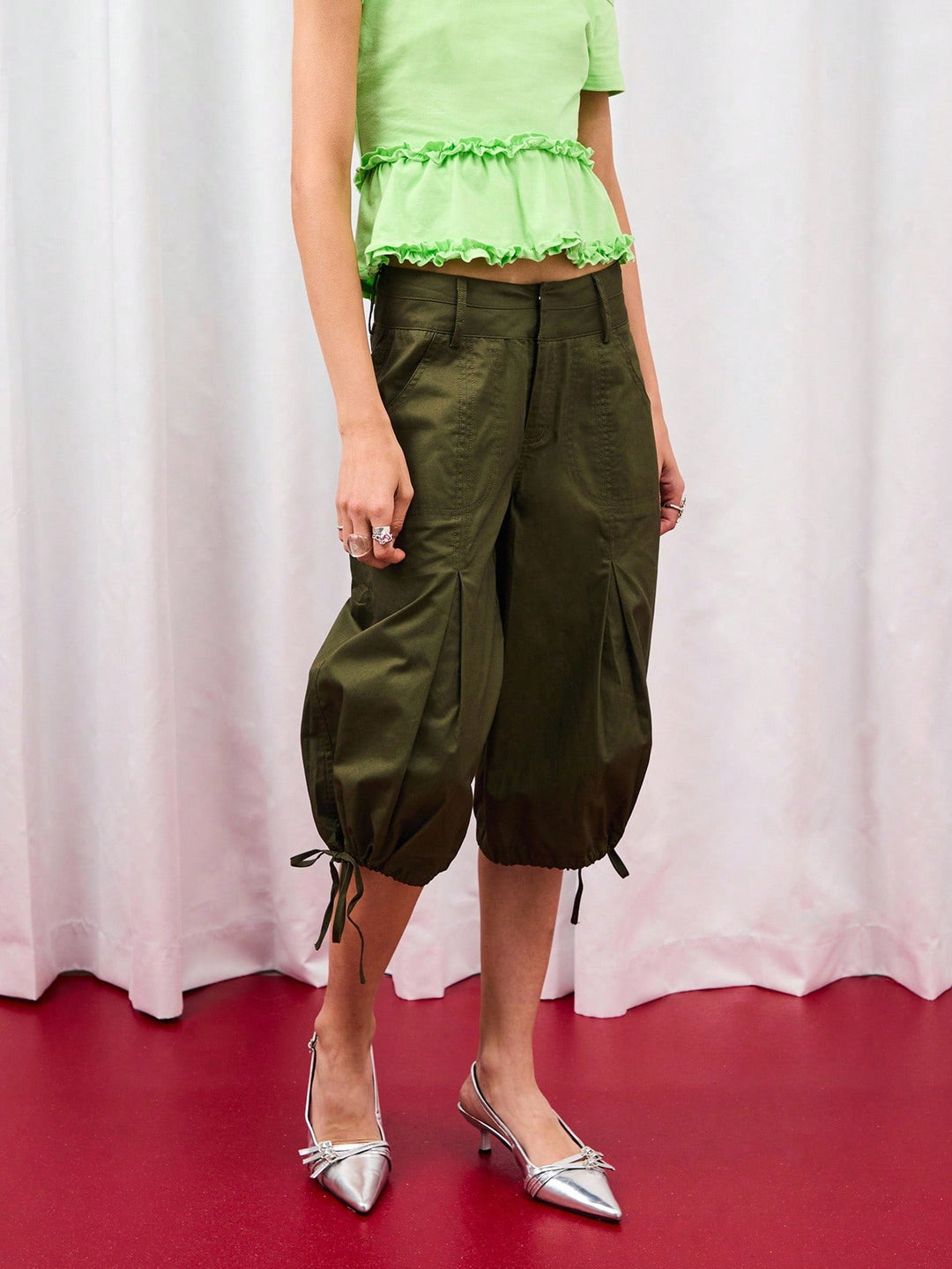 Pantaloni SHEIN, kaki