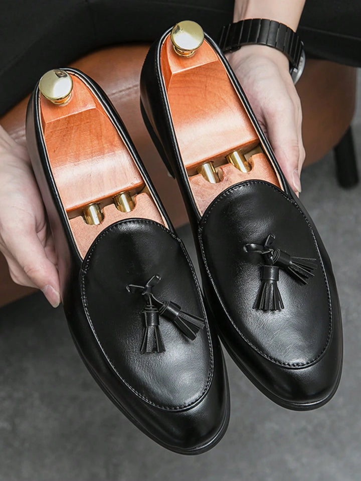 Pantofi SHEIN, negru