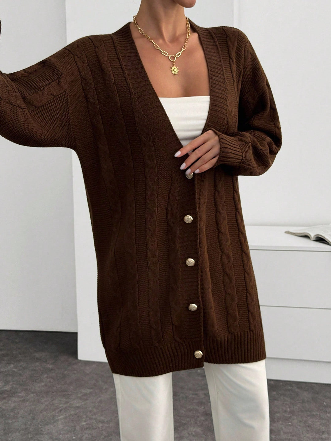 Cardigan SHEIN, maro