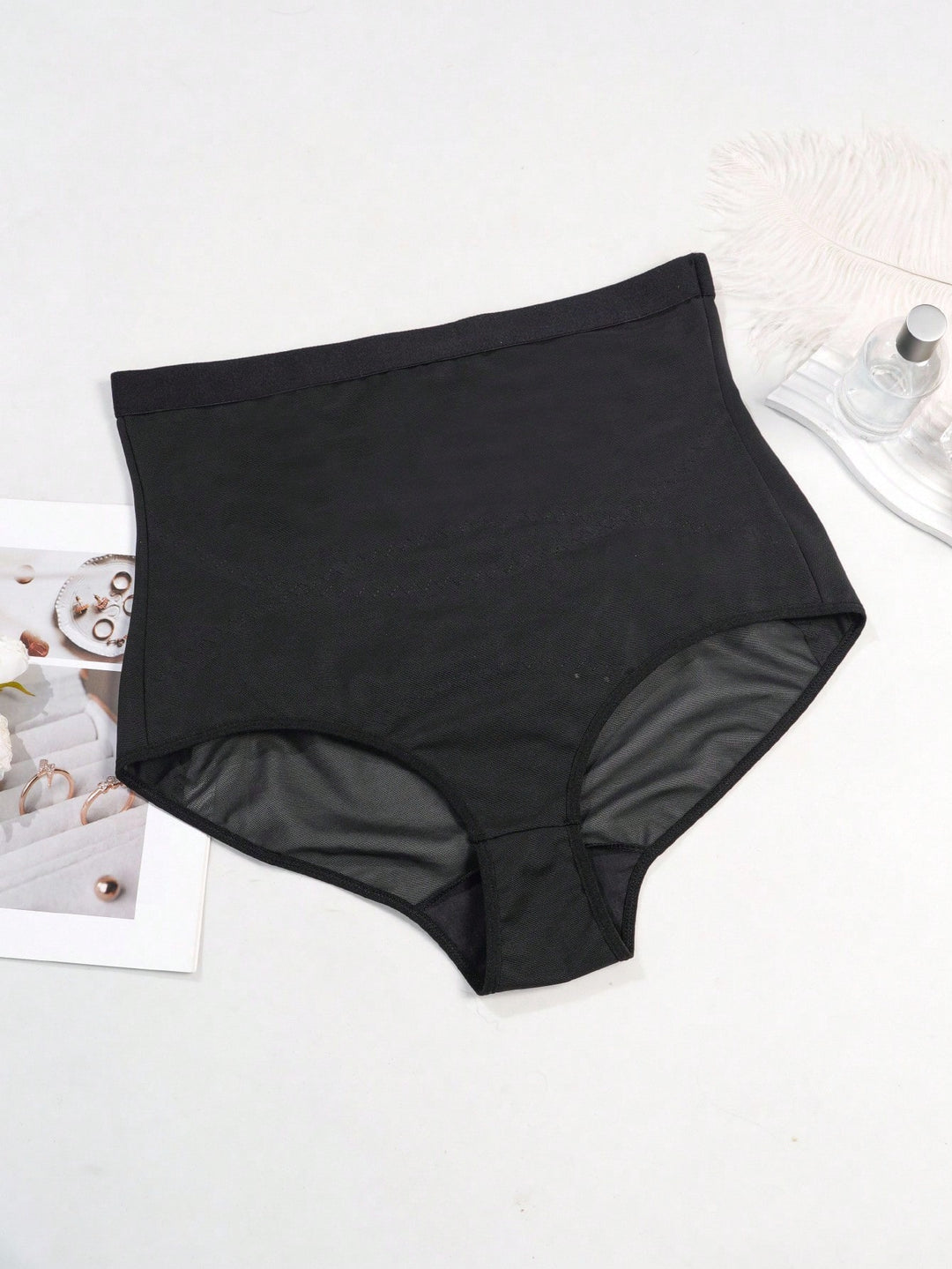 Lenjerie modelatoare SHEIN, negru