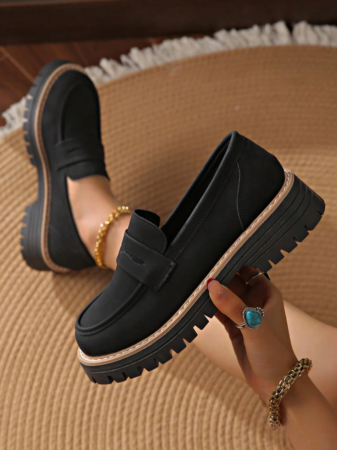 Pantofi SHEIN, negru