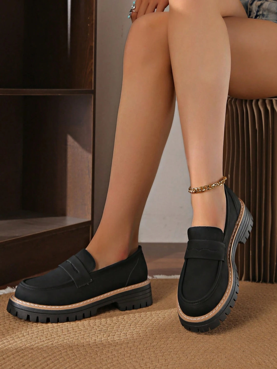 Pantofi SHEIN, negru