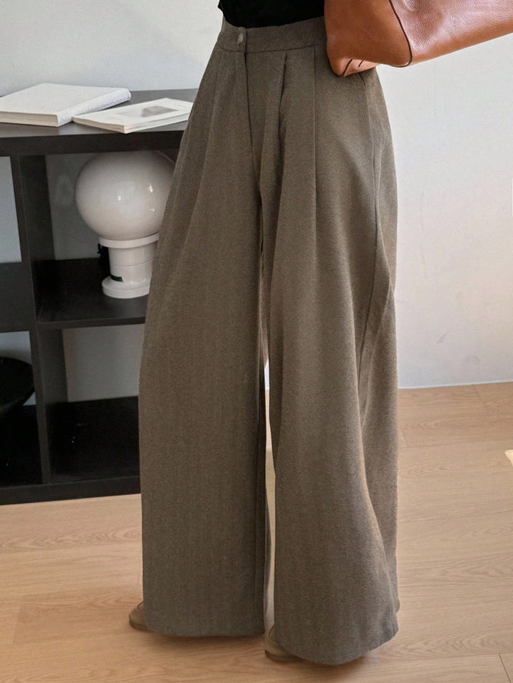 Pantaloni SHEIN, maro