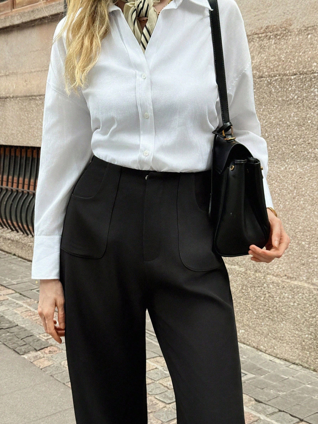 Pantalon SHEIN, negru