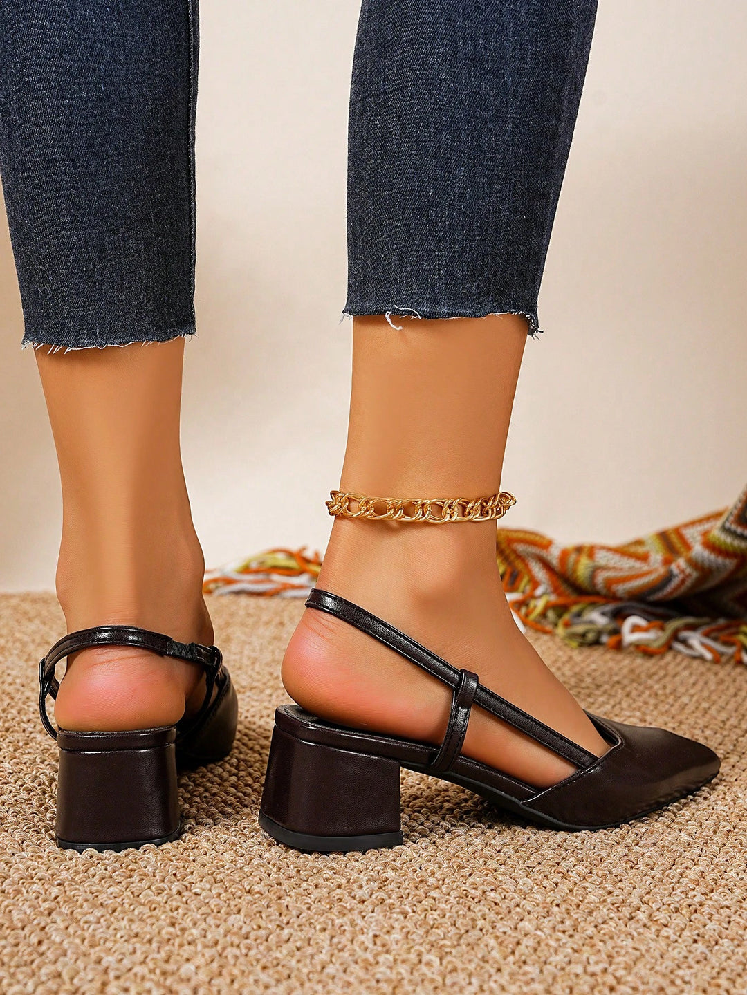 Pantofi cu toc SHEIN, maro