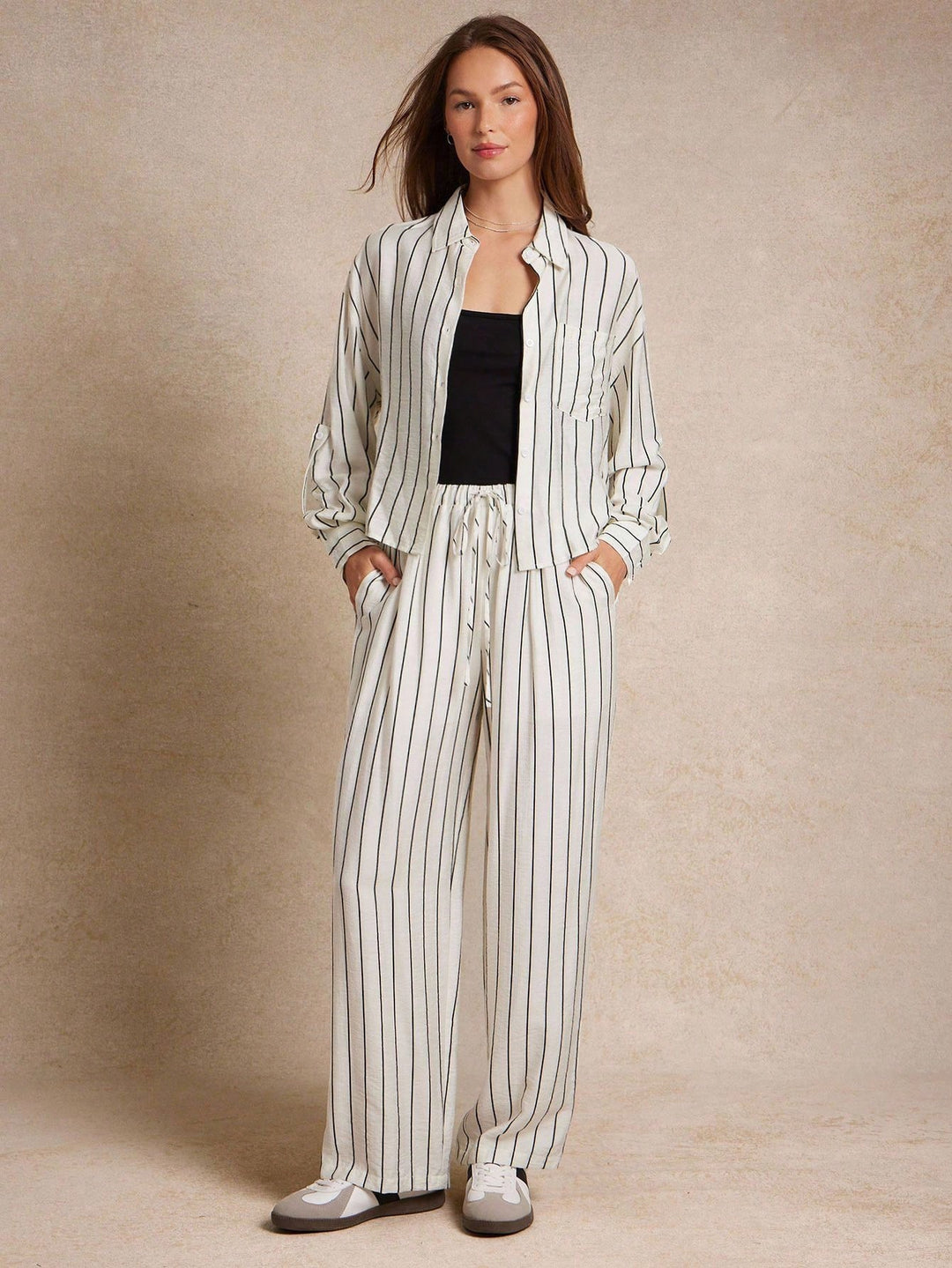 Pantaloni SHEIN, mix culori