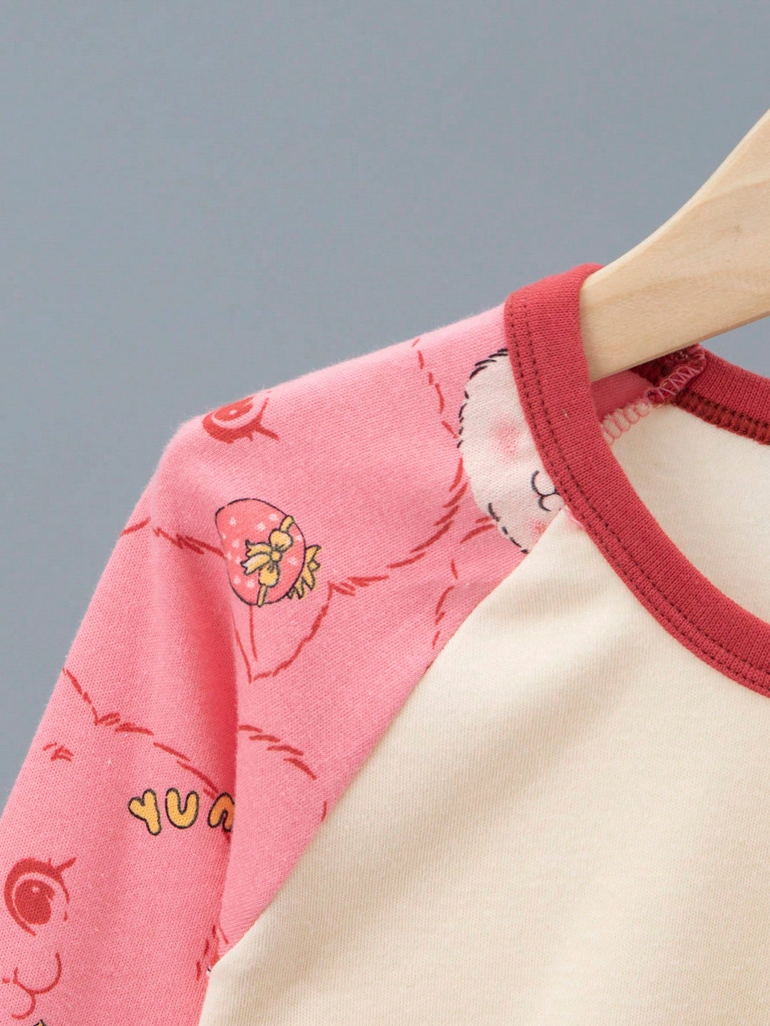 Pijama SHEIN, mix culori