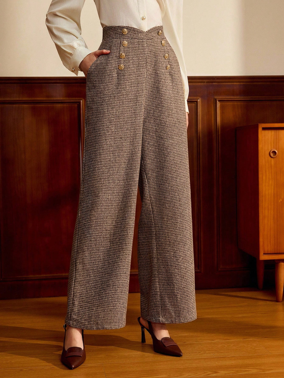 Pantaloni SHEIN, maro