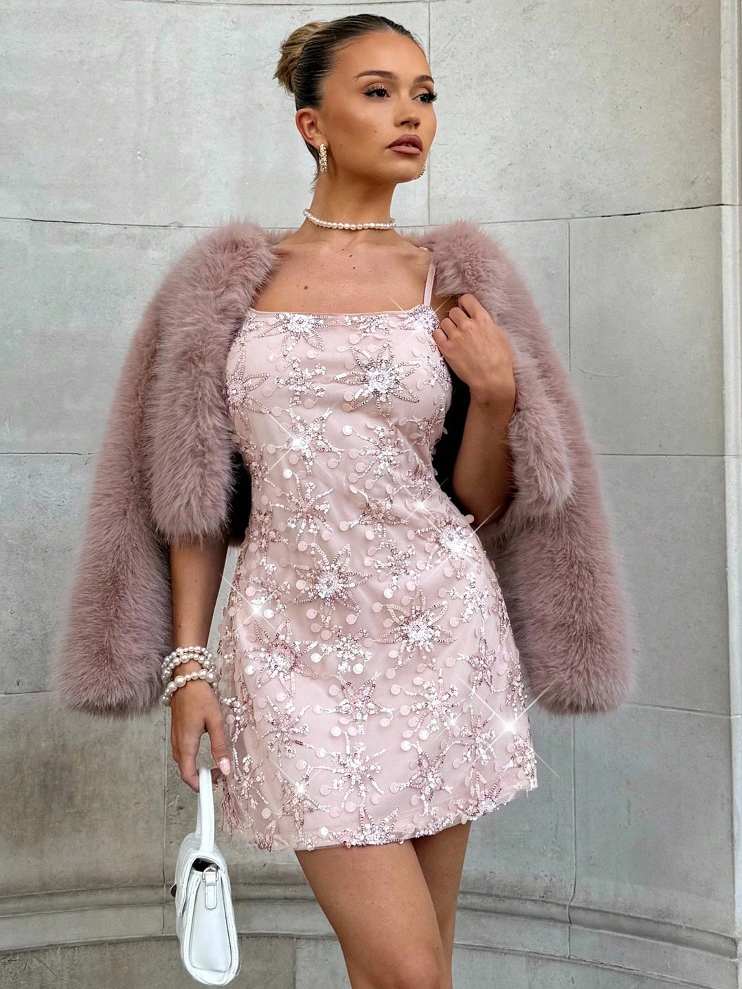 Rochie scurtă SHEIN, roz