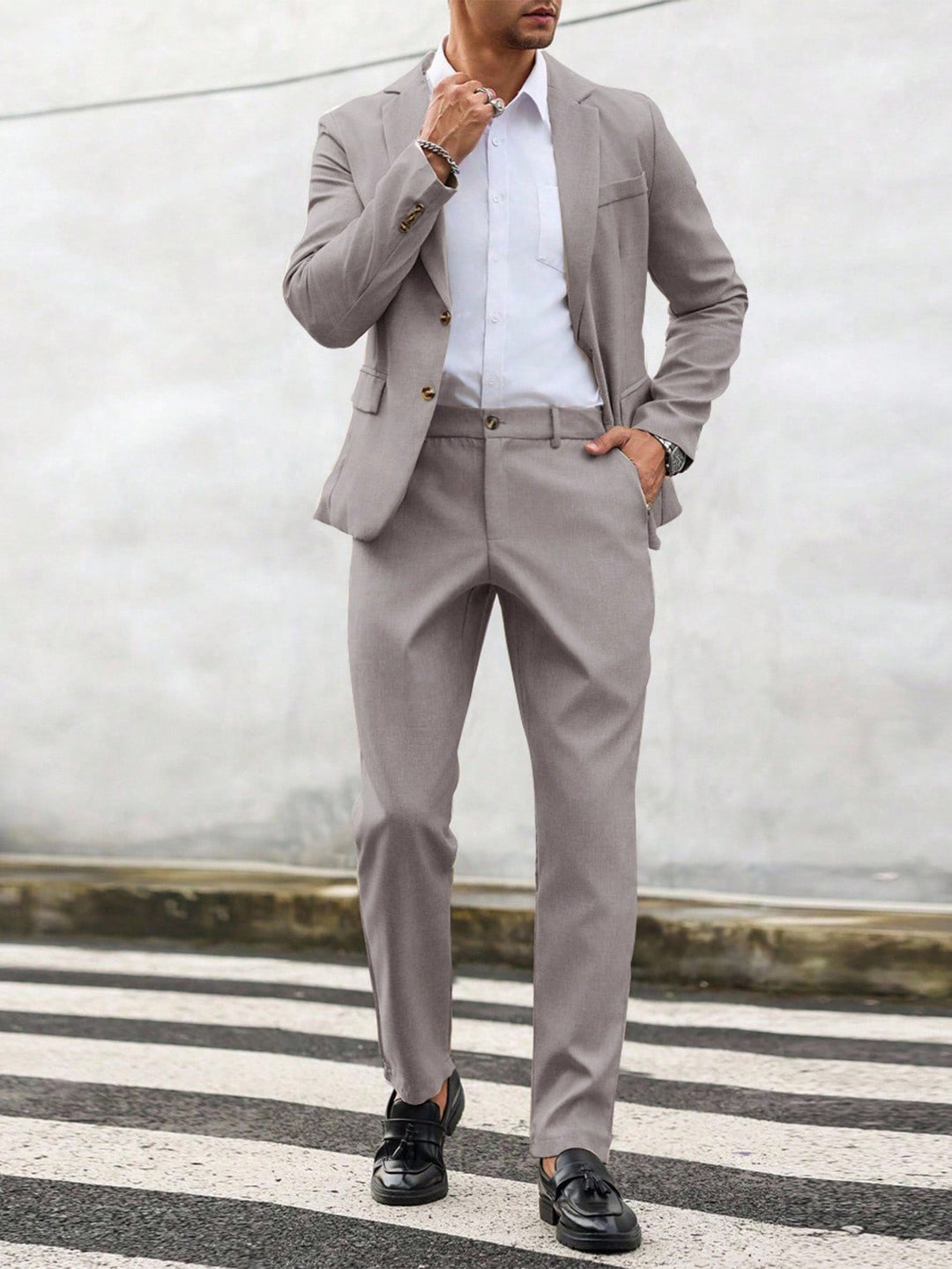 Costum SHEIN, maro