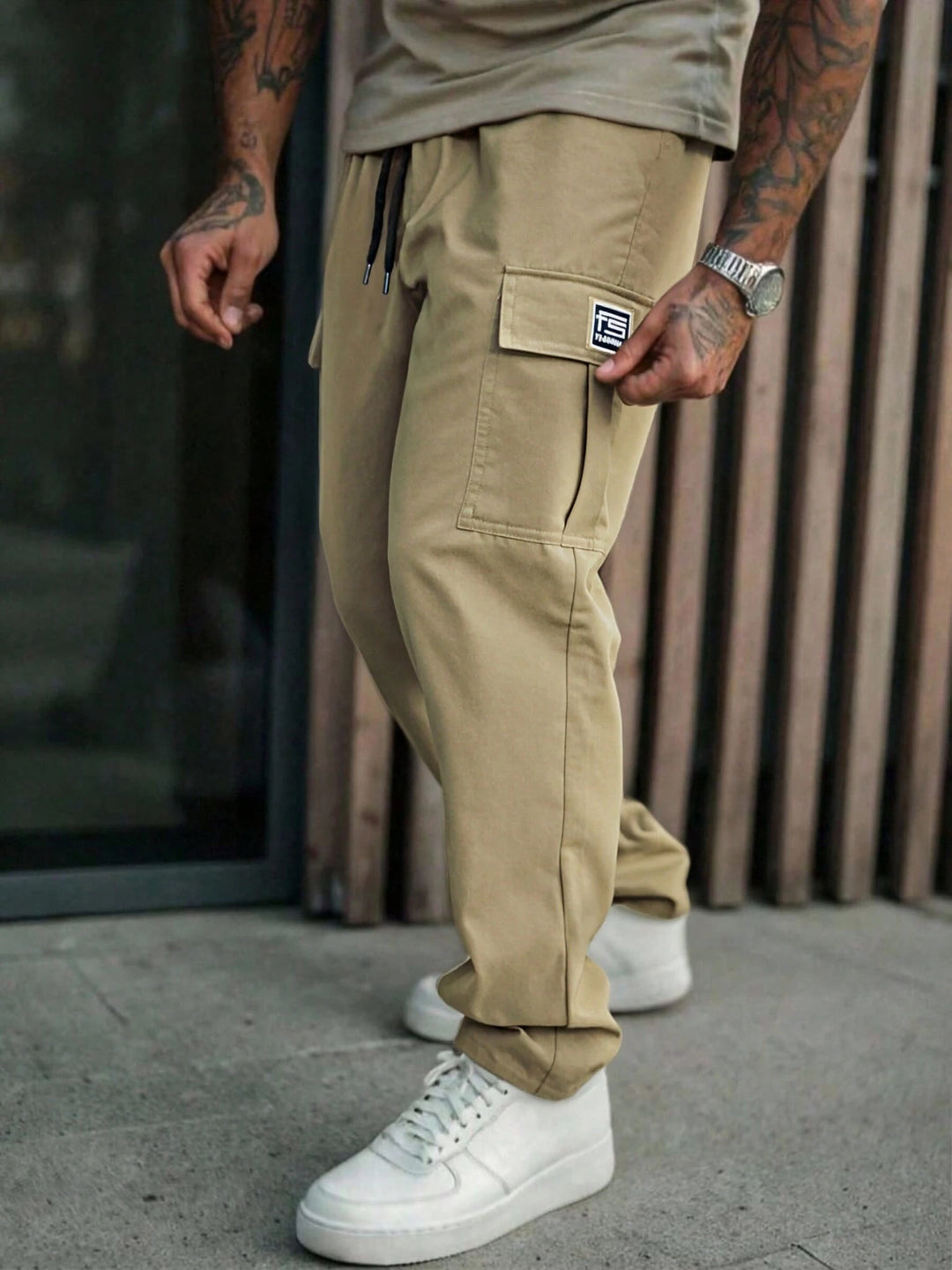 Nadrág SHEIN, khaki