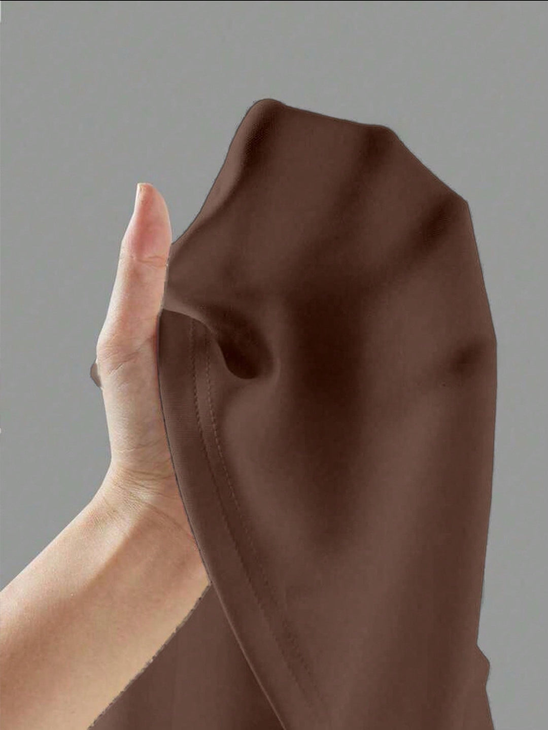 Tricou SHEIN, maro