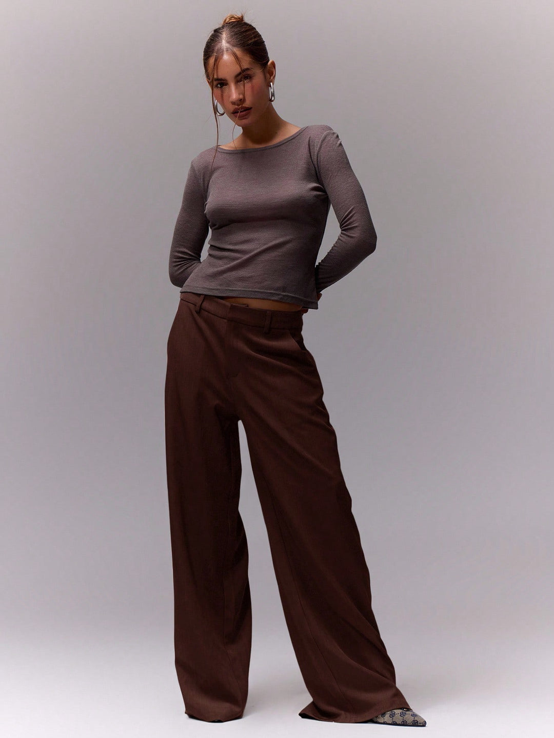Pantaloni SHEIN, maro