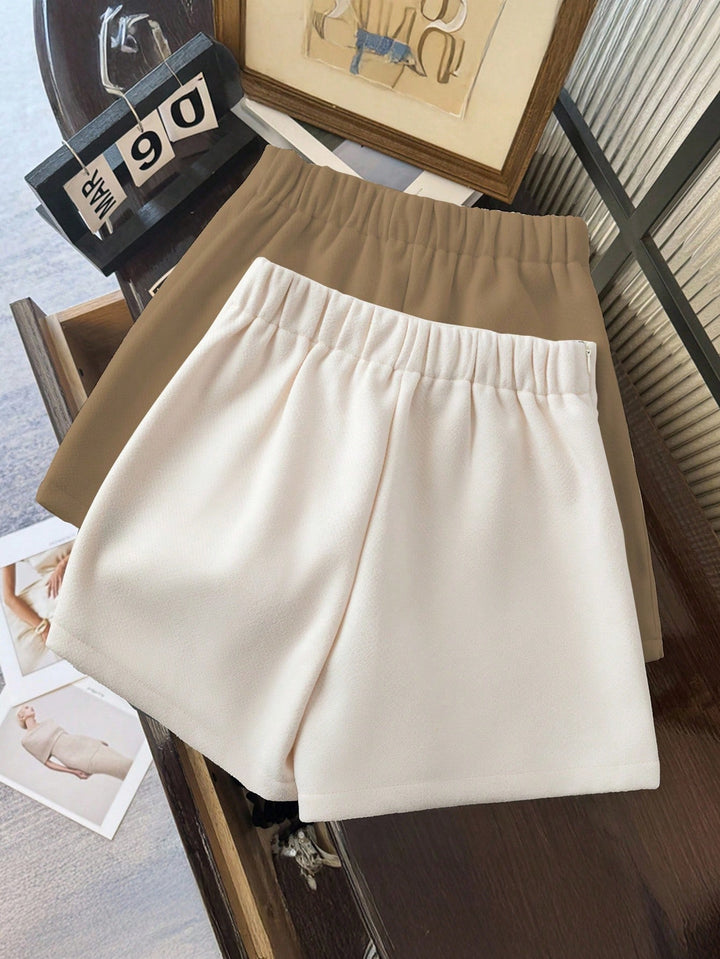 Pantaloni scurți SHEIN, bej