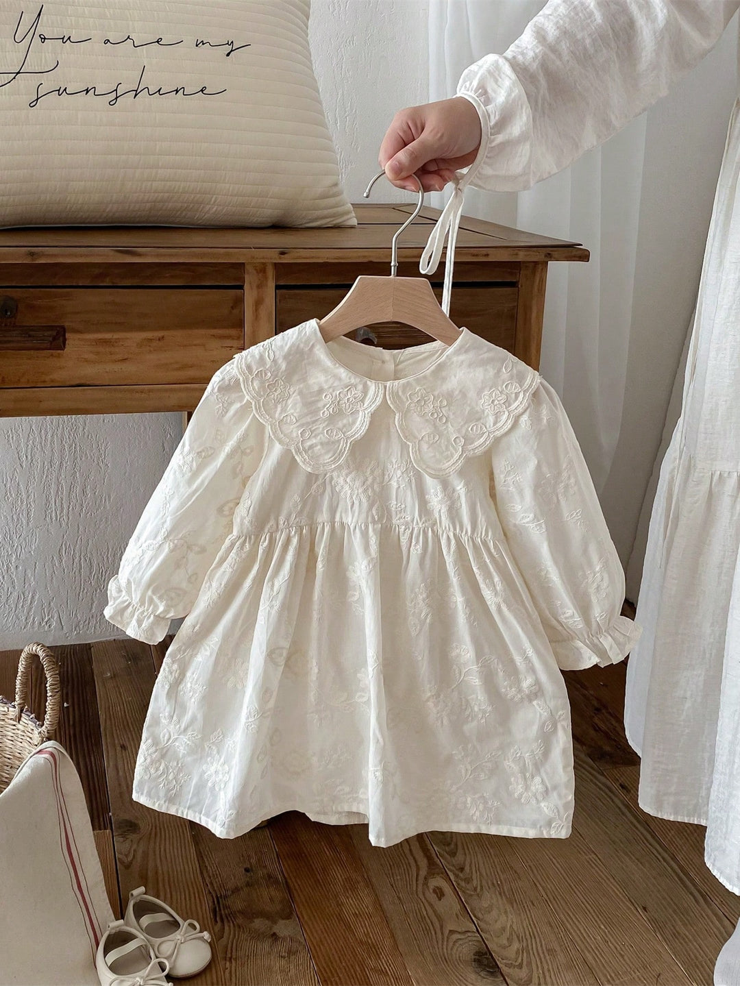 Rochie SHEIN, crem