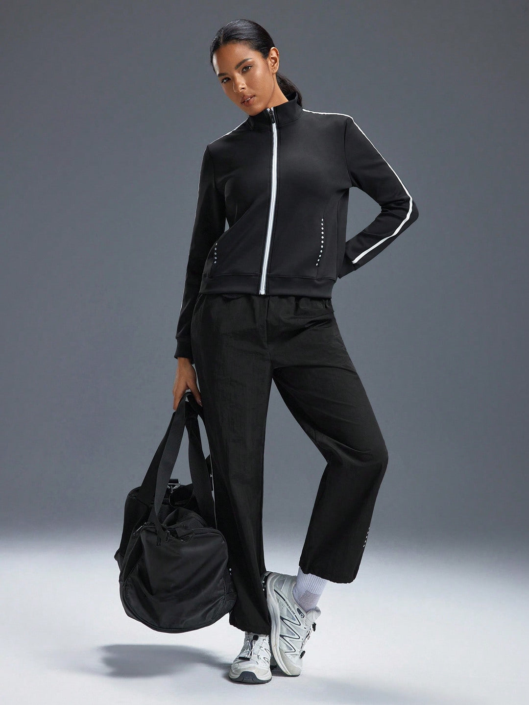 Jachetă sport SHEIN, negru