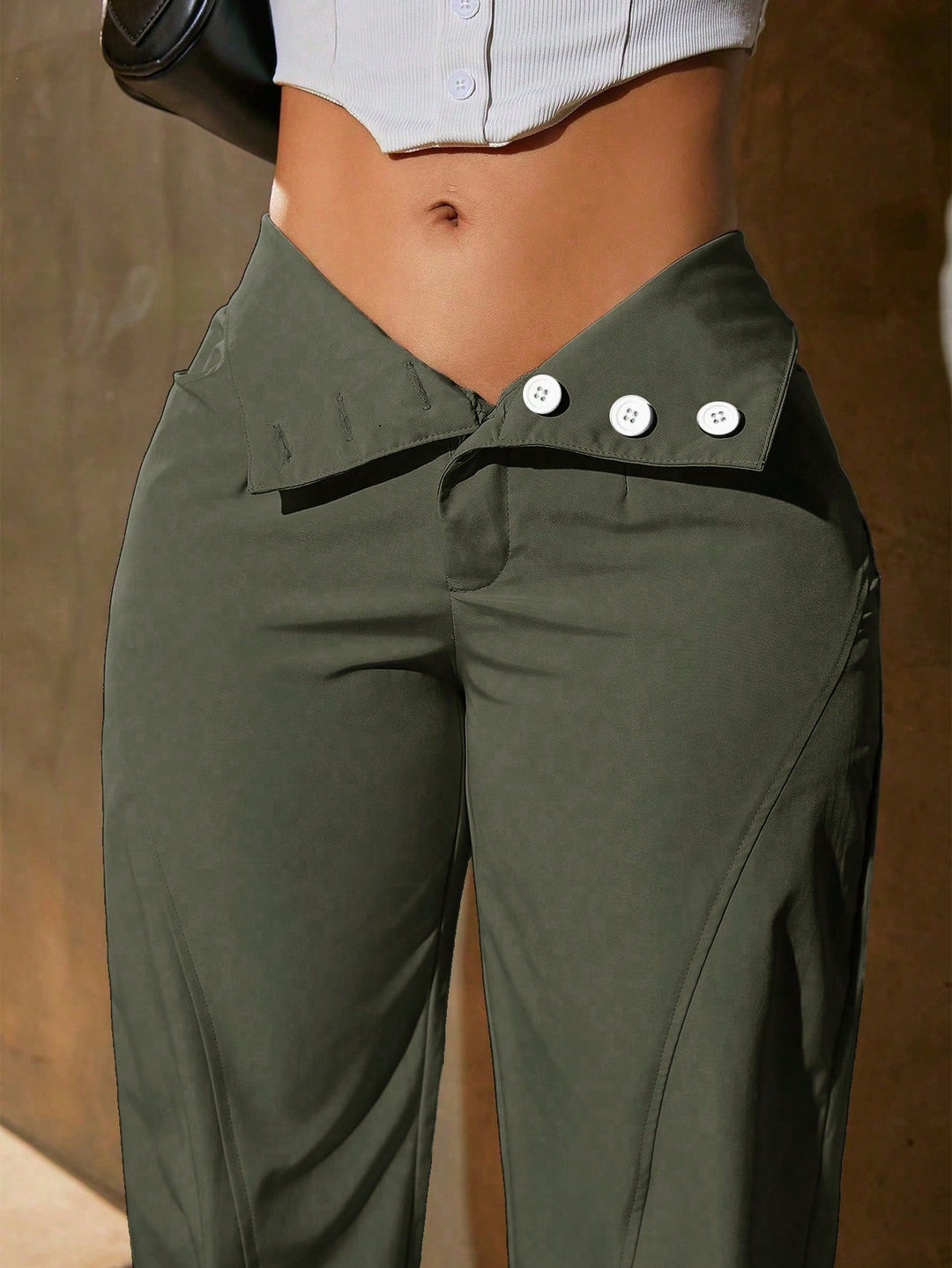 Pantaloni SHEIN, kaki