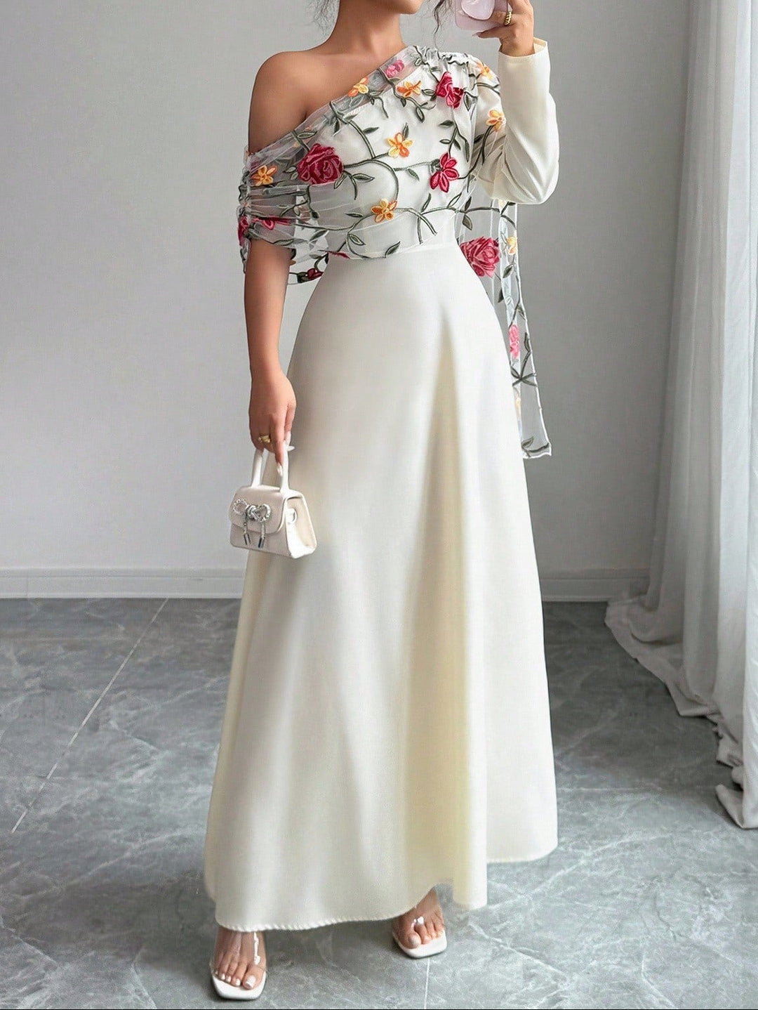 Shein maxi ruha, krémszínű