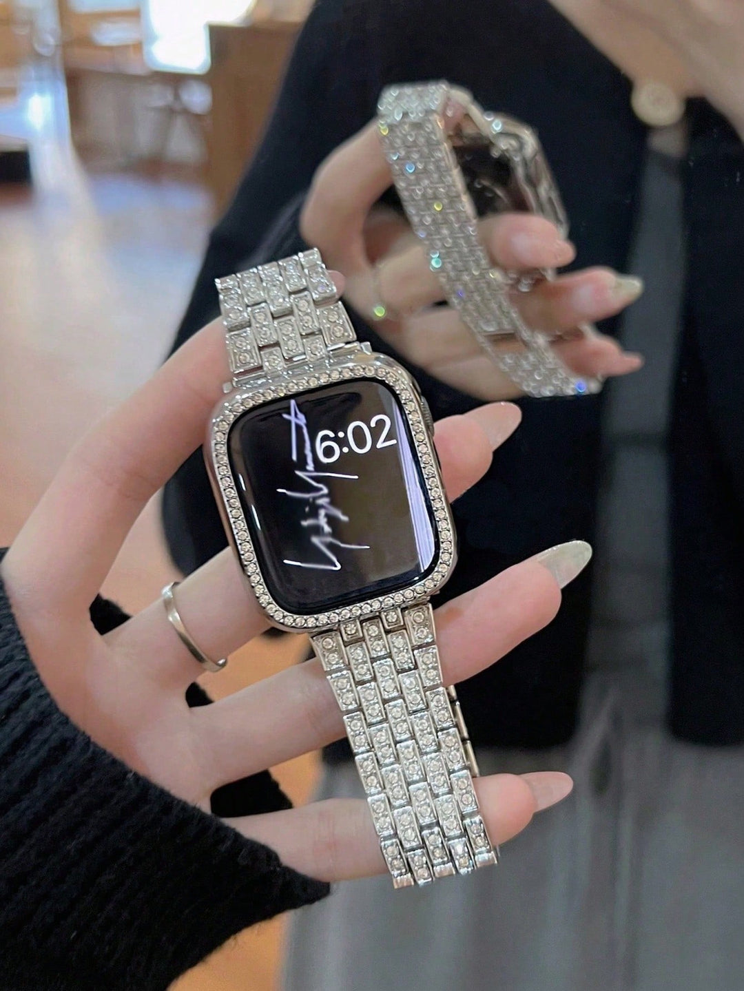 Curea smartwatch SHEIN, argintiu
