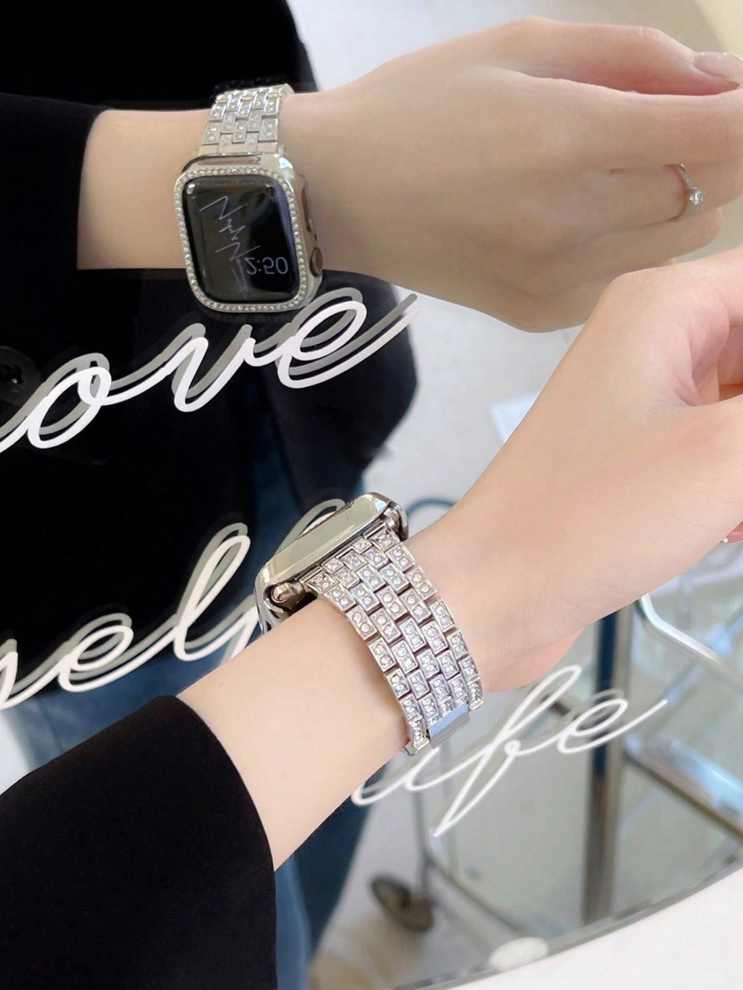 Curea smartwatch SHEIN, argintiu