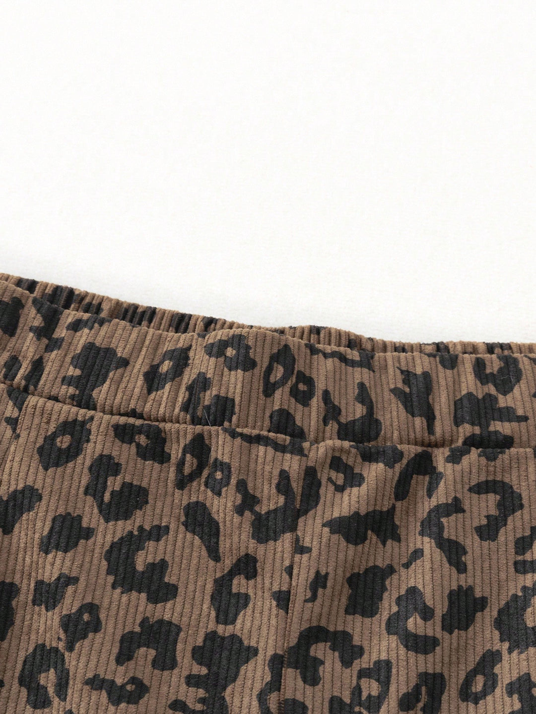 Pantaloni SHEIN, maro