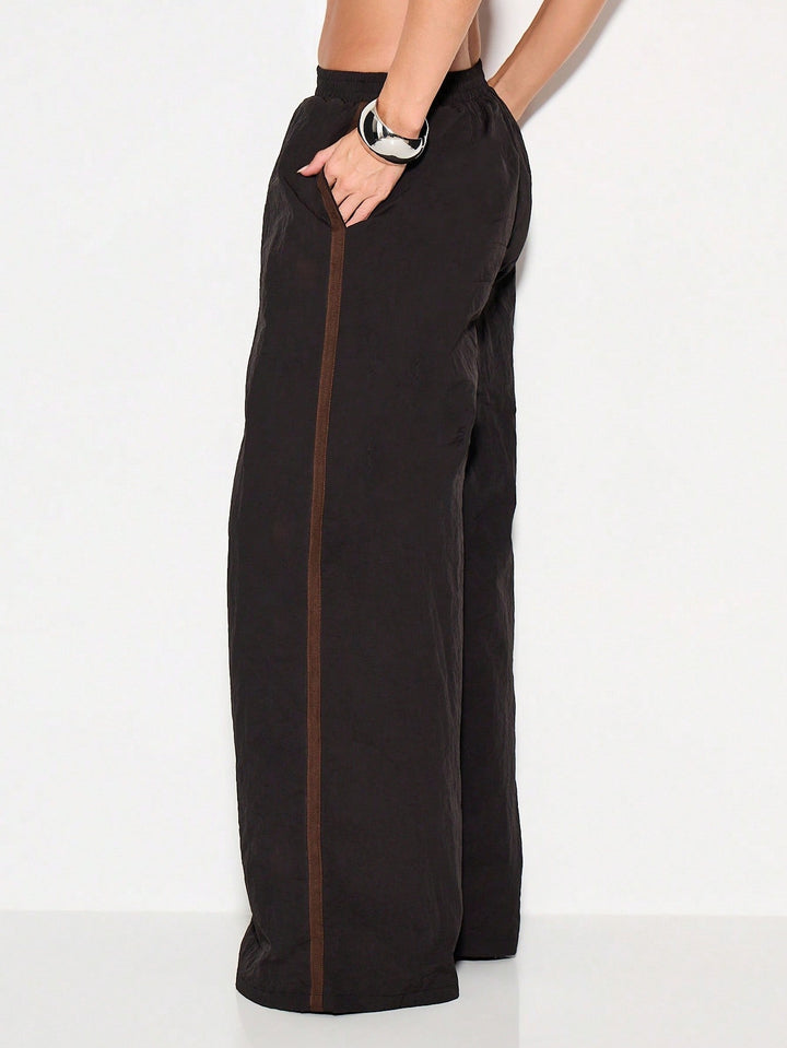 Pantaloni SHEIN, negru