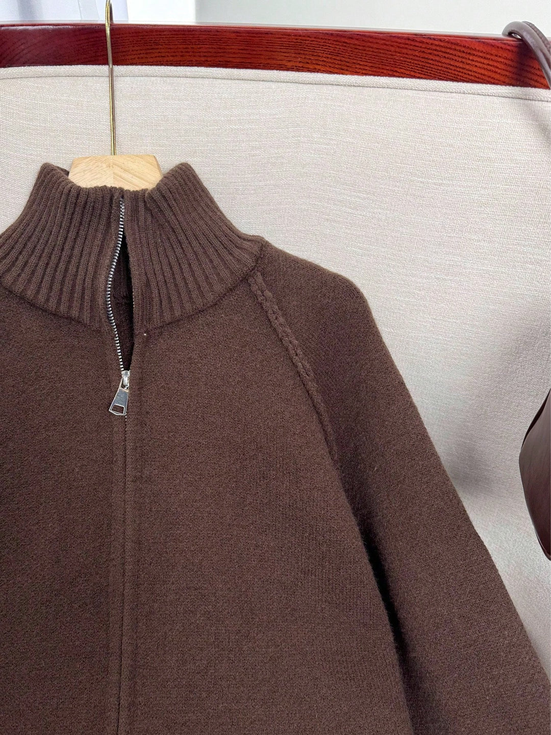 Cardigan SHEIN, maro