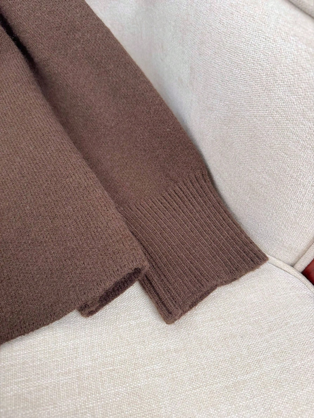 Cardigan SHEIN, maro