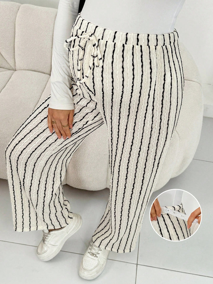 Pantaloni SHEIN, mix culori