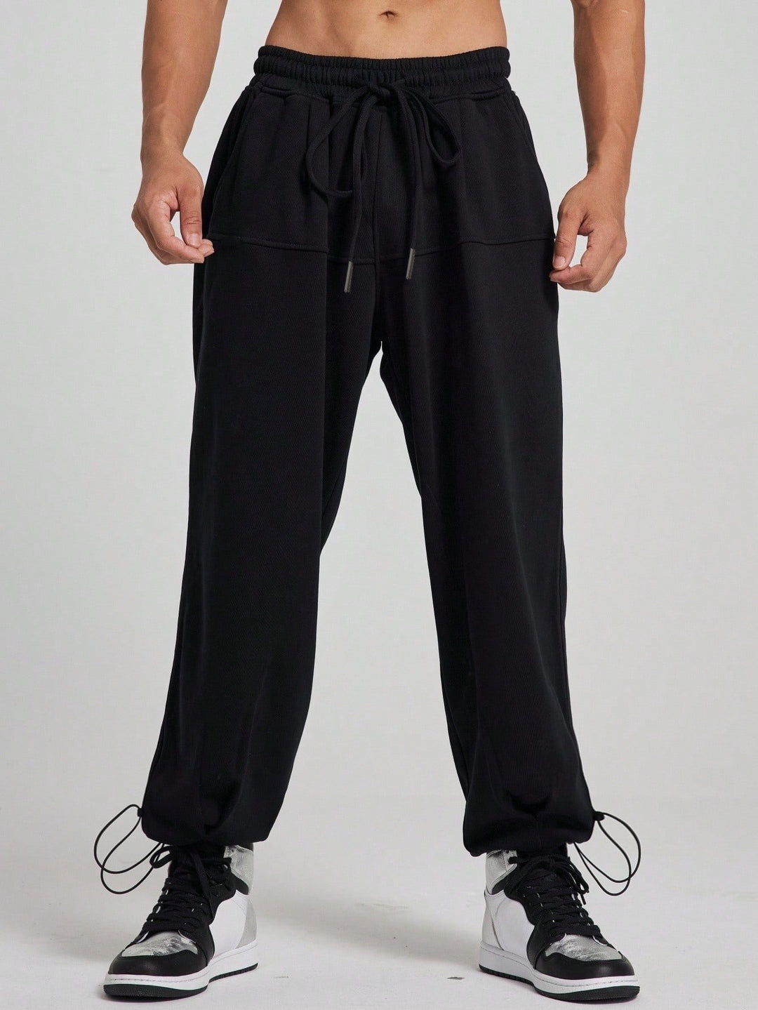 Pantaloni de trening SHEIN, negru