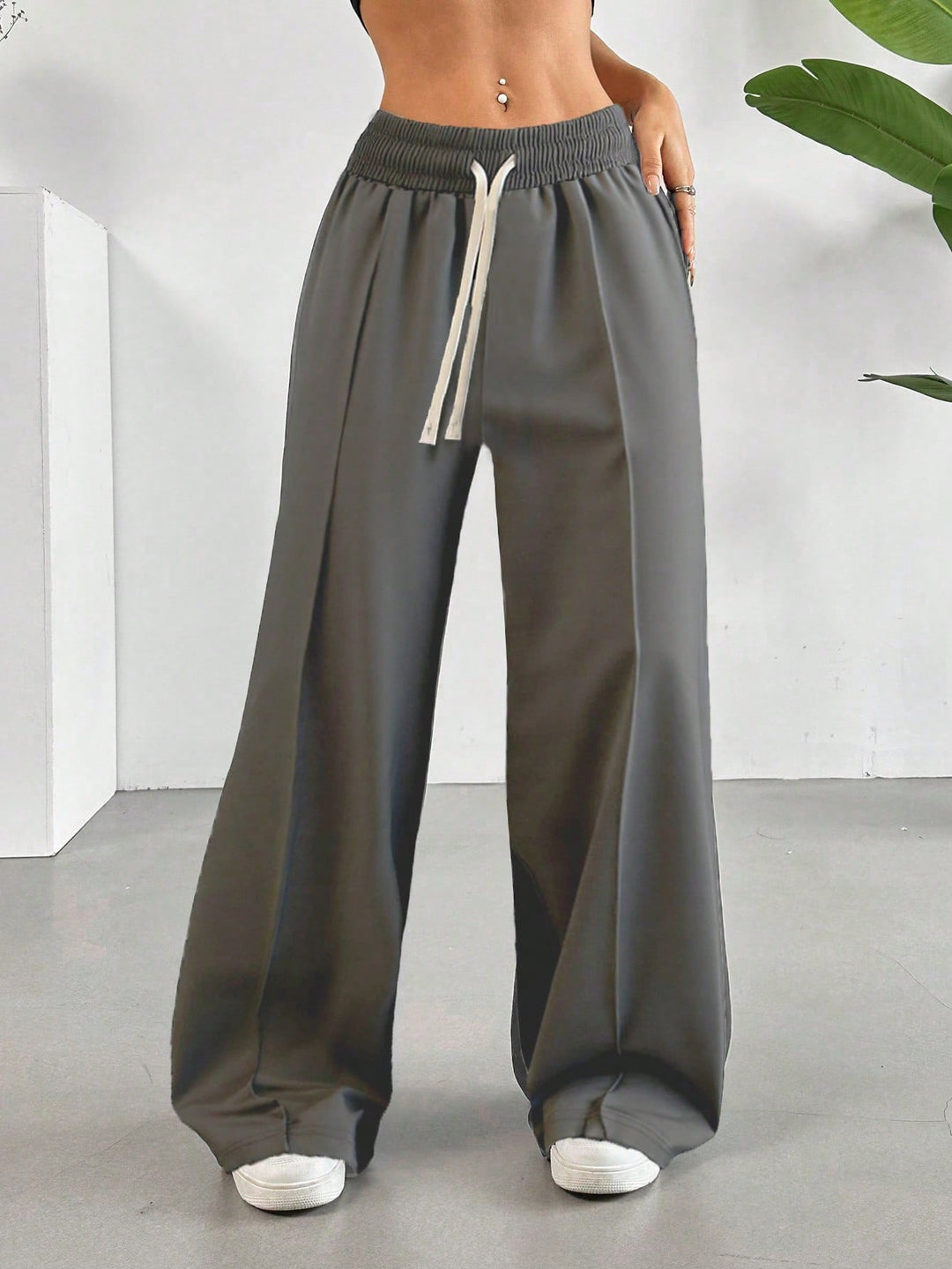 Pantaloni SHEIN, gri