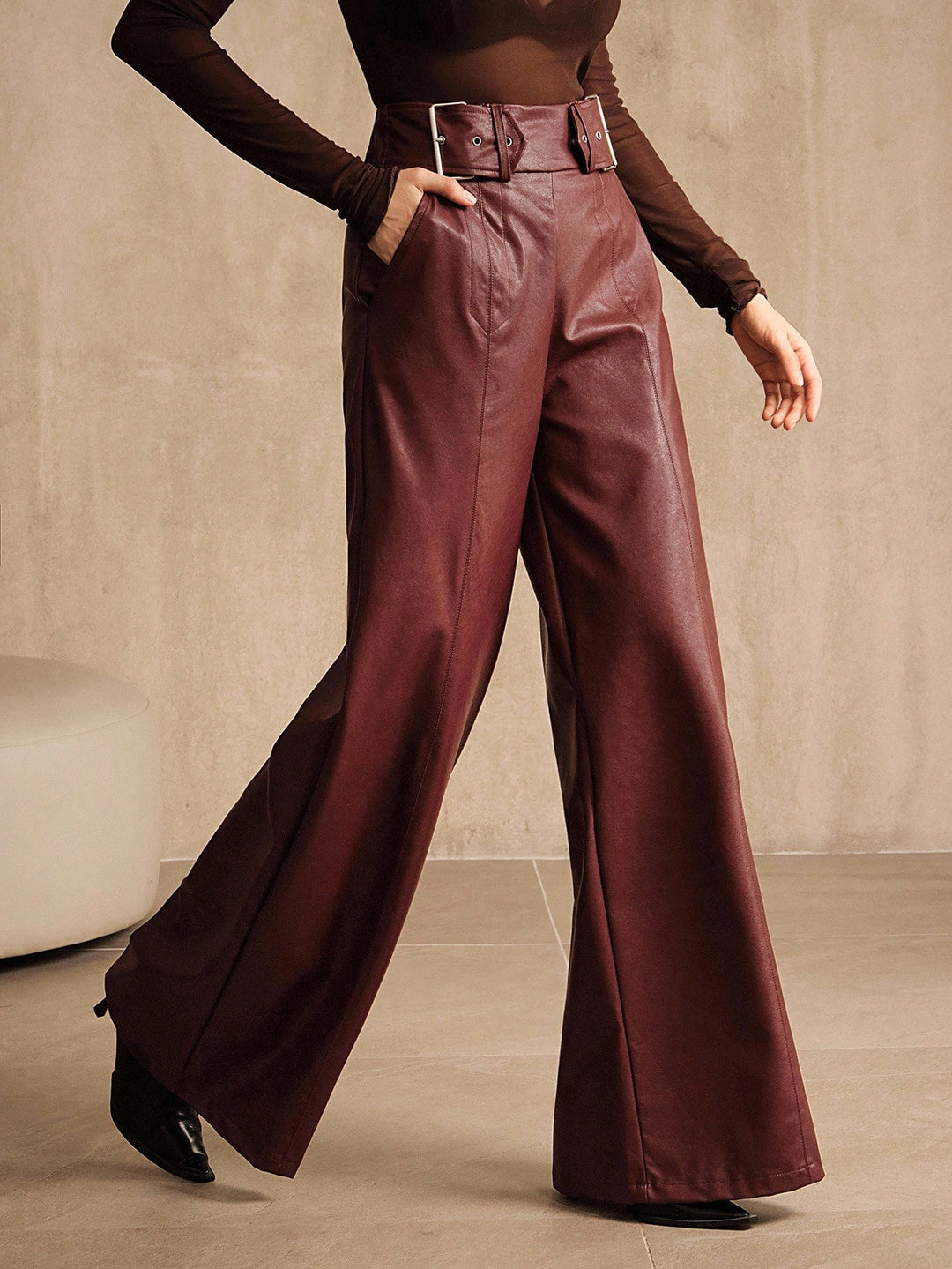 Pantaloni SHEIN, vișiniu