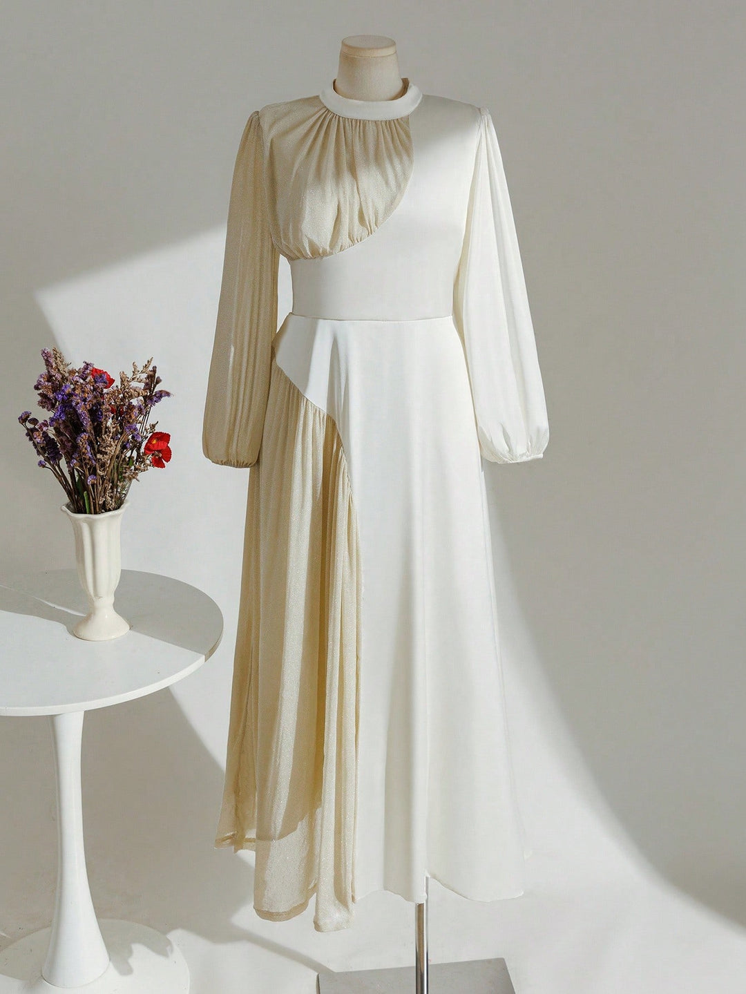 Rochie SHEIN, bej