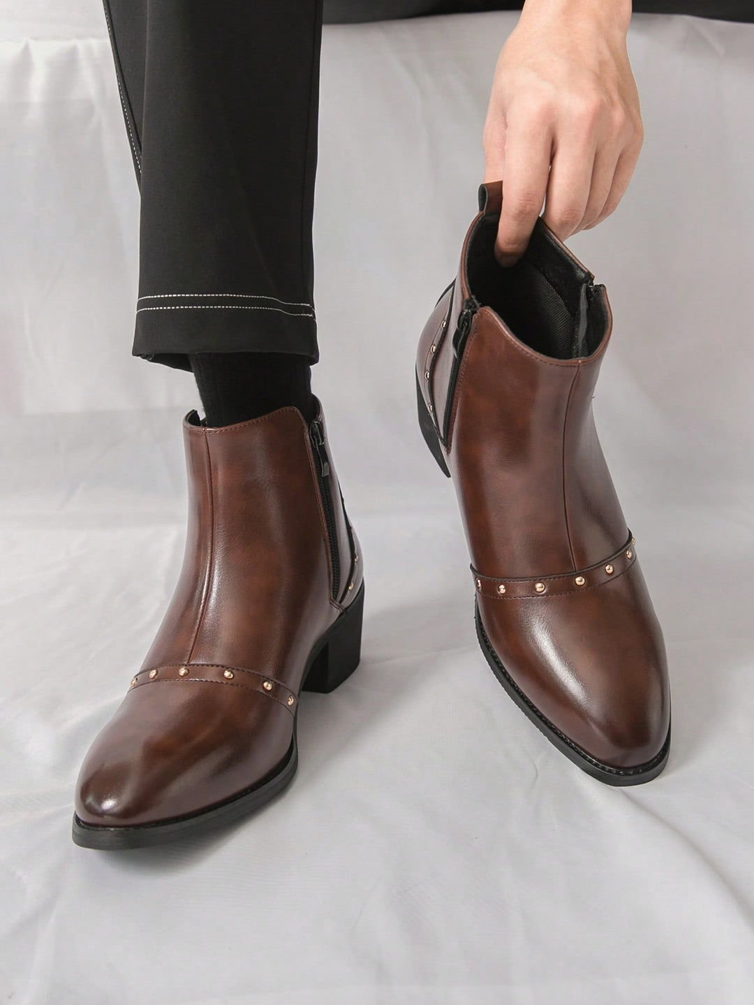 Pantofi SHEIN, maro