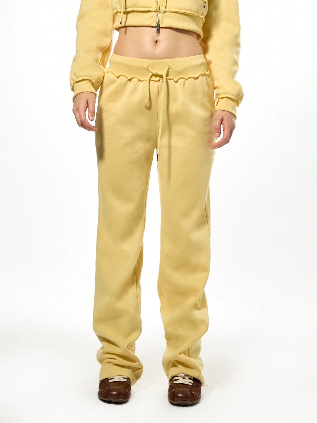Pantaloni SHEIN, galben