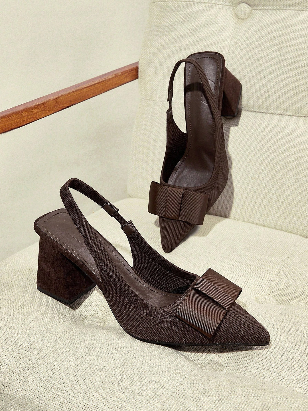 Pantofi cu toc SHEIN, maro